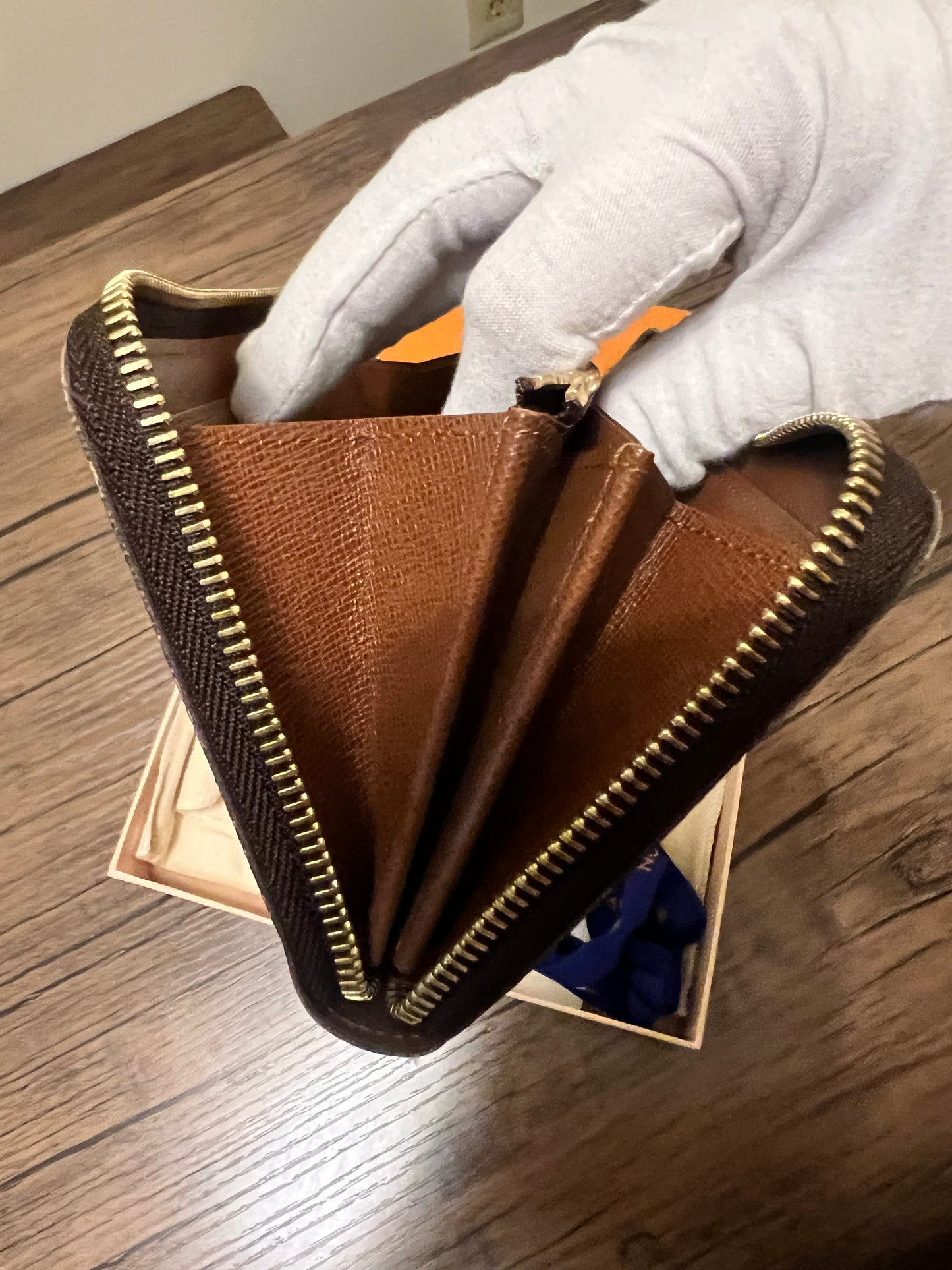 LV Monogram Classic Wallet